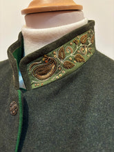 Charger l'image dans la galerie, Schneiders Salzburg veste Autrichienne femme en laine vierge 50