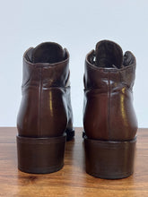 Charger l'image dans la galerie, Bottines à lacets vintage femme en cuir de veau lisse marron et crème 35 FR