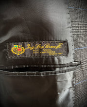 Lade das Bild in den Galerie-Viewer, Loro Piana blazer gris en laine et cachemire à carreaux Prince de Galles 48