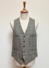 Charger l'image dans la galerie, Gilet de costume vintage en laine à carreaux fenêtre 52