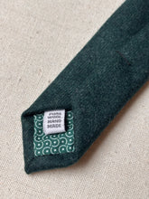 Charger l'image dans la galerie, TM Lewin by John Francomb cravate verte en laine Vitale Barberis Canonico