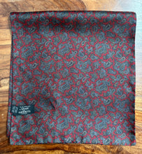 Afbeelding in Gallery-weergave laden, Vivax X Ruffatti Torino foulard paisley 100% soie Made in England