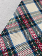 Charger l'image dans la galerie, Zanolini cravate tartan en soie Made in Italy