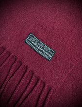 Načíst obrázek do prohlížeče Galerie, Zelená kašmírová šála Sulka vyrobená ve Skotsku