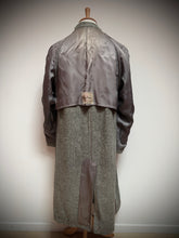 Afbeelding in Gallery-weergave laden, Harris Tweed manteau classique tweed raglan en pure laine Made in USA