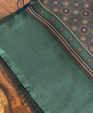 Load image into Gallery viewer, Morris foulard double face en laine soie Made in Italy