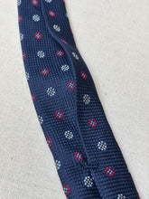 Charger l'image dans la galerie, Duo de cravates vintage Breuer / Edsor Kronen en soie