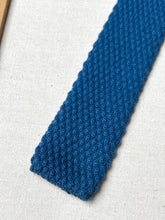 Charger l'image dans la galerie, S. Buccafusca Napoli cravate tricot vintage bleue Made in Italy