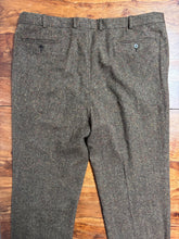 Charger l'image dans la galerie, John Hanly pantalon tweed en laine Donegal 56
