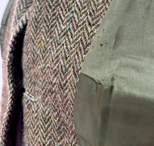 Charger l'image dans la galerie, Berteil blazer femme vintage à chevrons 100% laine vierge 38