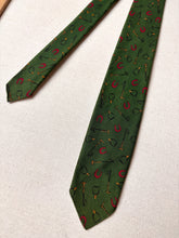 Lade das Bild in den Galerie-Viewer, Trio de cravates vintage all wool twill et soie Diony's / BWA Ltd Macclesfield England