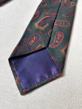 Charger l'image dans la galerie, Gemelli X Vivax cravate verte paisley en soie Made in England