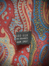 Afbeelding in Gallery-weergave laden, Cerruti robe de chambre paisley vintage à col châle en pure soie Made in France
