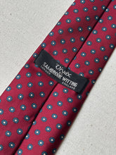 Charger l'image dans la galerie, Trio de cravates vintage en soie Atkinsons / Vivax by Sambrook Witting / Berteil