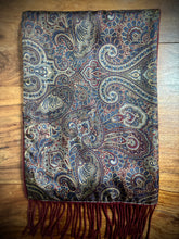 Charger l'image dans la galerie, Leonardo Strelli X Tie Rack écharpe double face vintage en laine et soie Made in Italy