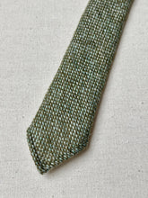 Charger l'image dans la galerie, The Scotch House cravate en laine vierge Made in Scotland