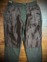 Charger l'image dans la galerie, Old England Paris pantalon rayé à pinces vintage en laine et cachemire Made in France
