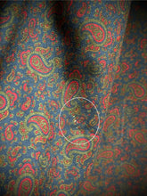 Charger l'image dans la galerie, Sambrook Witting robe de chambre paisley à col châle en pure laine Made in England