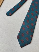 Načíst obrázek do prohlížeče Galerie, Zelená paisley kravata Kennetha Gordona, vyrobeno v Itálii