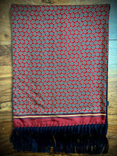 Charger l'image dans la galerie, Pica Milano foulard vintage double face en laine et soie Made in Italy