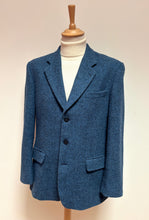 Load image into Gallery viewer, Harris Tweed X Cyrillus blazer bleu tweed vintage en laine 50 / L