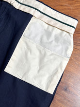 Charger l'image dans la galerie, Pantalon bleu marine vintage à doubles pinces en pur lin 52/54