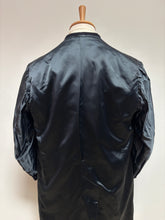 Charger l'image dans la galerie, Manteau croisé vintage bleu marine en pure laine vierge 48/M