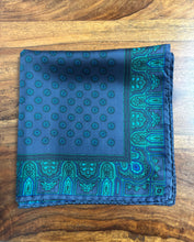 Load image into Gallery viewer, Franco Bassi pochette vintage en soie à motif géométrique Made in Italy