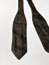 Načíst obrázek do prohlížeče Galerie, Burberrys vintage paisley hedvábný motýlek, vyrobeno v Anglii