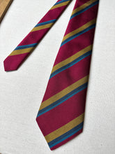 Cargar imagen en el visor de la galería, Charles Hill X M. Bardelli Milano cravate club en soie Made in England