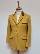 Charger l'image dans la galerie, Harris Tweed X Jodhpur blazer vintage jaune femme 100% laine 36