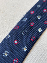 Charger l'image dans la galerie, Duo de cravates vintage Breuer / Edsor Kronen en soie