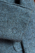 Load image into Gallery viewer, Harris Tweed X Cyrillus blazer bleu tweed vintage en laine 50 / L