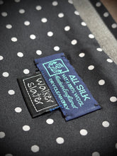 Cargar imagen en el visor de la galería, Walker Slater foulard à pois double face en laine et soie Made in England