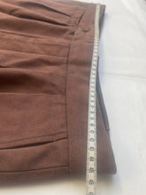 Charger l'image dans la galerie, Luxire pantalon marron à doubles pinces en coton épais L