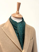 Lade das Bild in den Galerie-Viewer, Pierre Cardin écharpe paisley double face en laine et soie Made in Italy