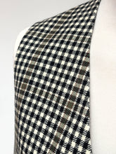 Cargar imagen en el visor de la galería, Mosbrook gilet à carreaux en pure laine vierge Made in Great Britain 56