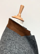 Load image into Gallery viewer, Harris Tweed X Charles Robertson blazer en laine à chevrons 54