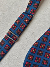 Charger l'image dans la galerie, Noeud papillon vintage bleu en soie Made in Italy