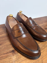 Carica l'immagine nel visualizzatore di Gallery, Crockett & Jones mocassins Grantham 7 UK / 41 FR Largeur F Made in England