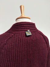 Load image into Gallery viewer, Walbusch cardigan bordeaux à col châle en laine vierge 52 Made in Great Britain
