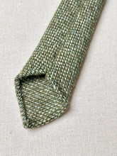 Charger l'image dans la galerie, The Scotch House cravate en laine vierge Made in Scotland
