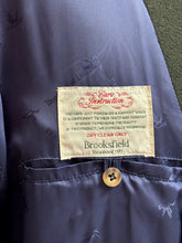 Charger l'image dans la galerie, Manteau croisé vintage polo coat en 100% laine 52