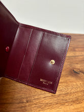 Charger l'image dans la galerie, Madelios Paris portefeuille vintage en cuir bordeaux