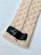 Charger l'image dans la galerie, Cravate beige vintage en laine et mohair Made in Italy