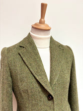 Charger l'image dans la galerie, Berteil blazer femme vintage à chevrons 100% laine vierge 38