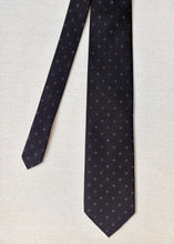 Carica l'immagine nel visualizzatore di Gallery, Cravatta vintage club Personality Milano in seta grenadine, Made in Italy