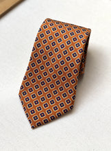 Load image into Gallery viewer, Degand Brussels X Drake's cravate vintage en soie Made in England