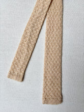 Charger l'image dans la galerie, Cravate beige vintage en laine et mohair Made in Italy