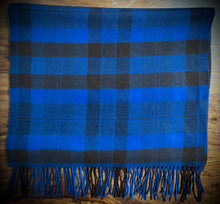 Charger l'image dans la galerie, Drake's écharpe à carreaux en laine et cachemire Made in Scotland